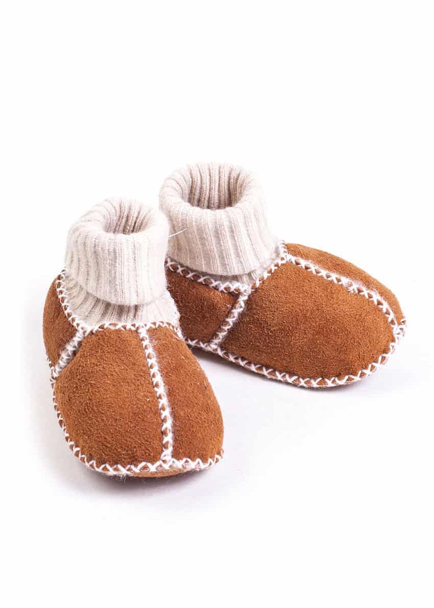 Babyschuh Lammfell mit Strick