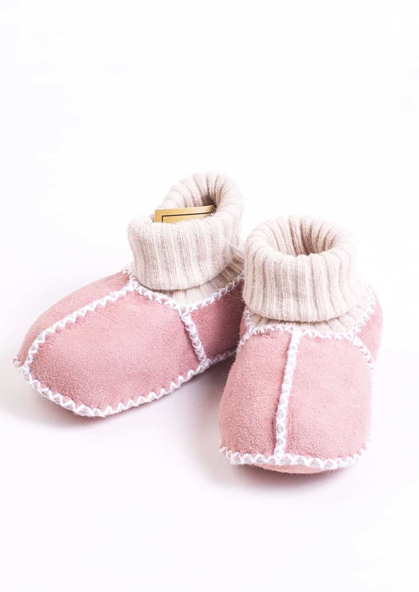 Babyschuh Lammfell mit Strick – Bild 7