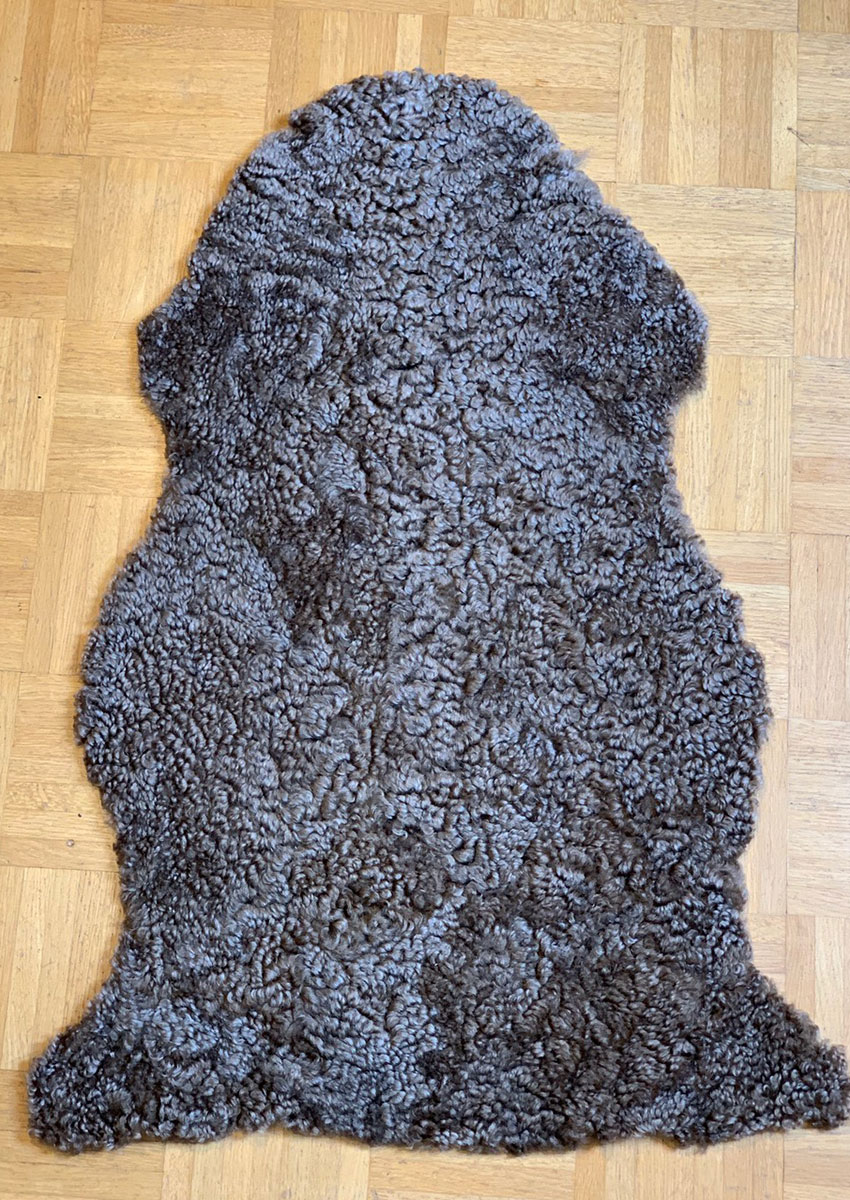 Curly Lammfell "taupe-braun" – Bild 8