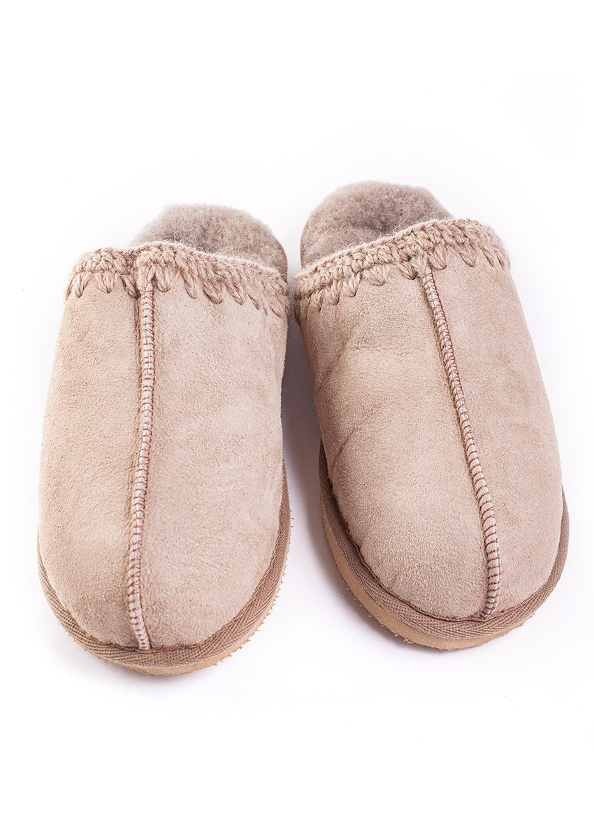 Lammfell-Pantoffel "Celine", Stone, Shepherd® – Bild 4