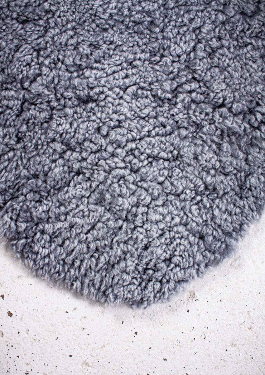 Curly Lammfell "grau-saphir" – Bild 8