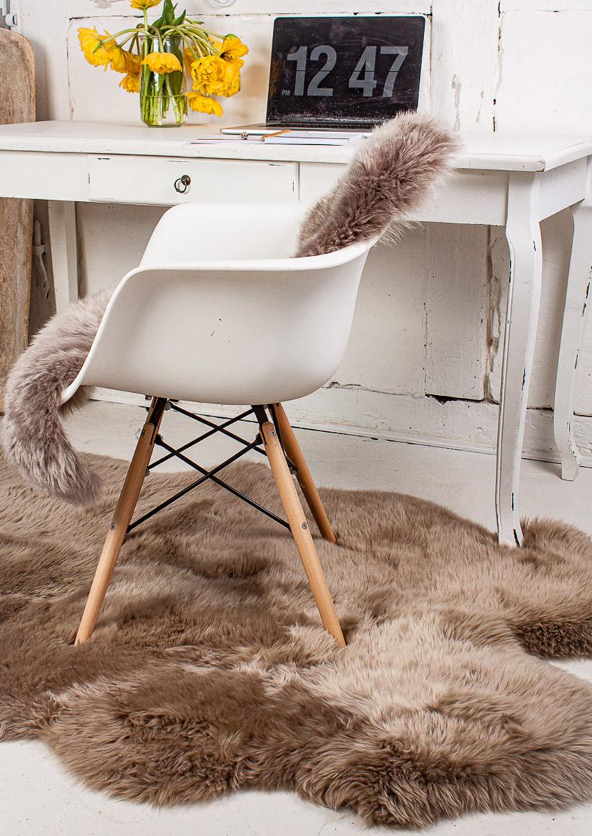 Vierfach-Lammfell, dunkeltaupe – Bild 2