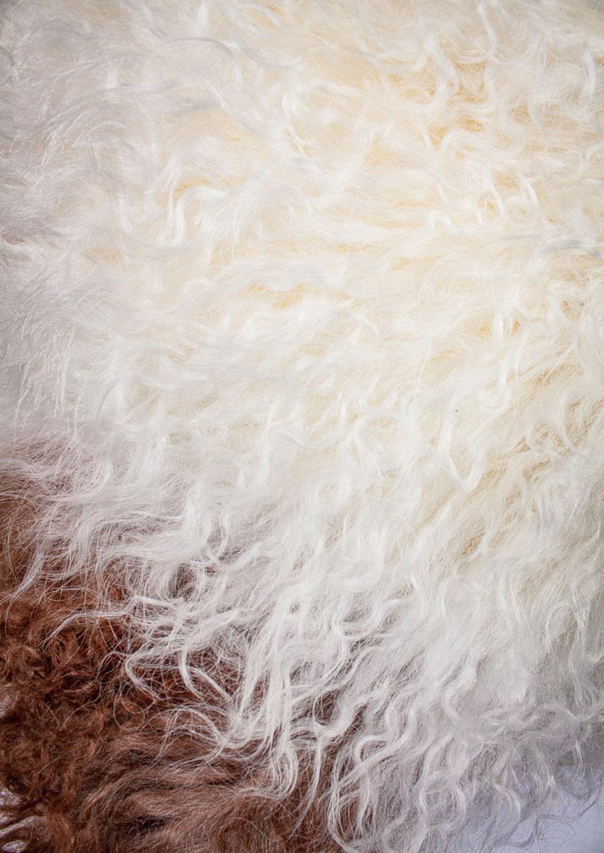 curly-lammfellkissen-5171