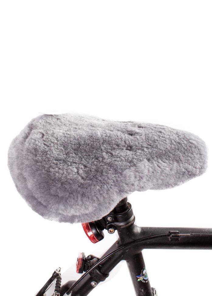 Fahrradsattelbezug aus Lammfell, silber