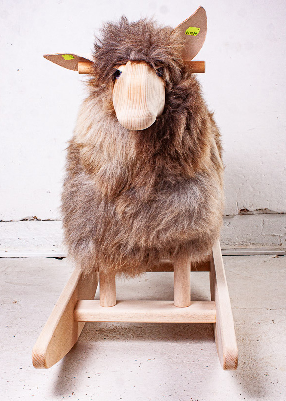 Schaukel-Holzschaf mit Natur-Lammfell, Wollschaf – Bild 3