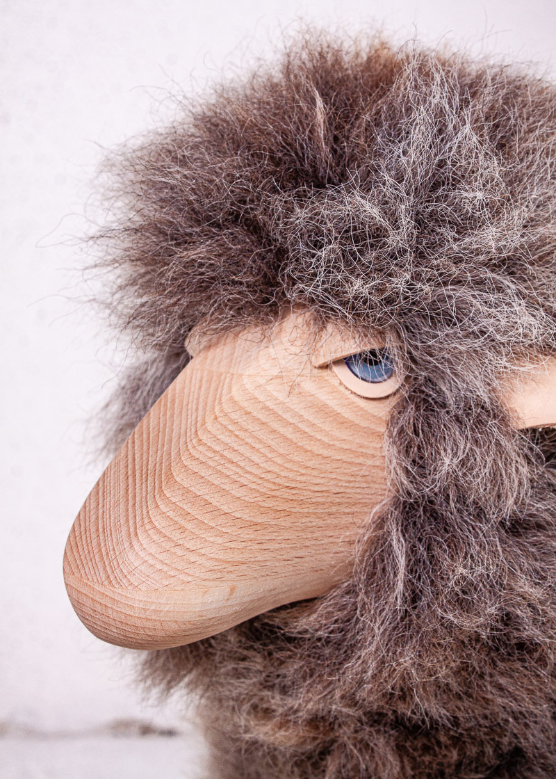 Holzlamm mit Natur-Lammfell, Wollschaf – Bild 3