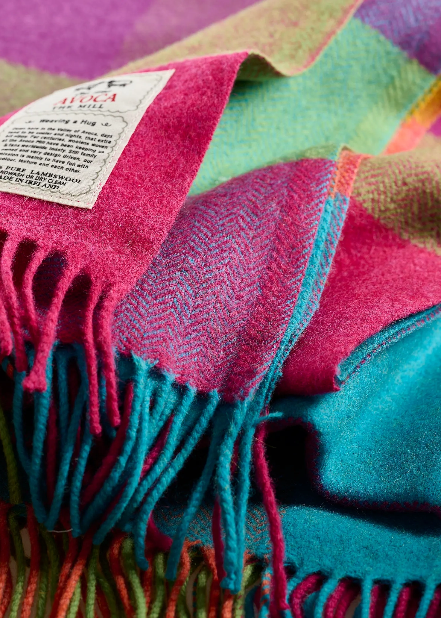 Avoca® Lambswoool Decke "Circus" – Bild 3