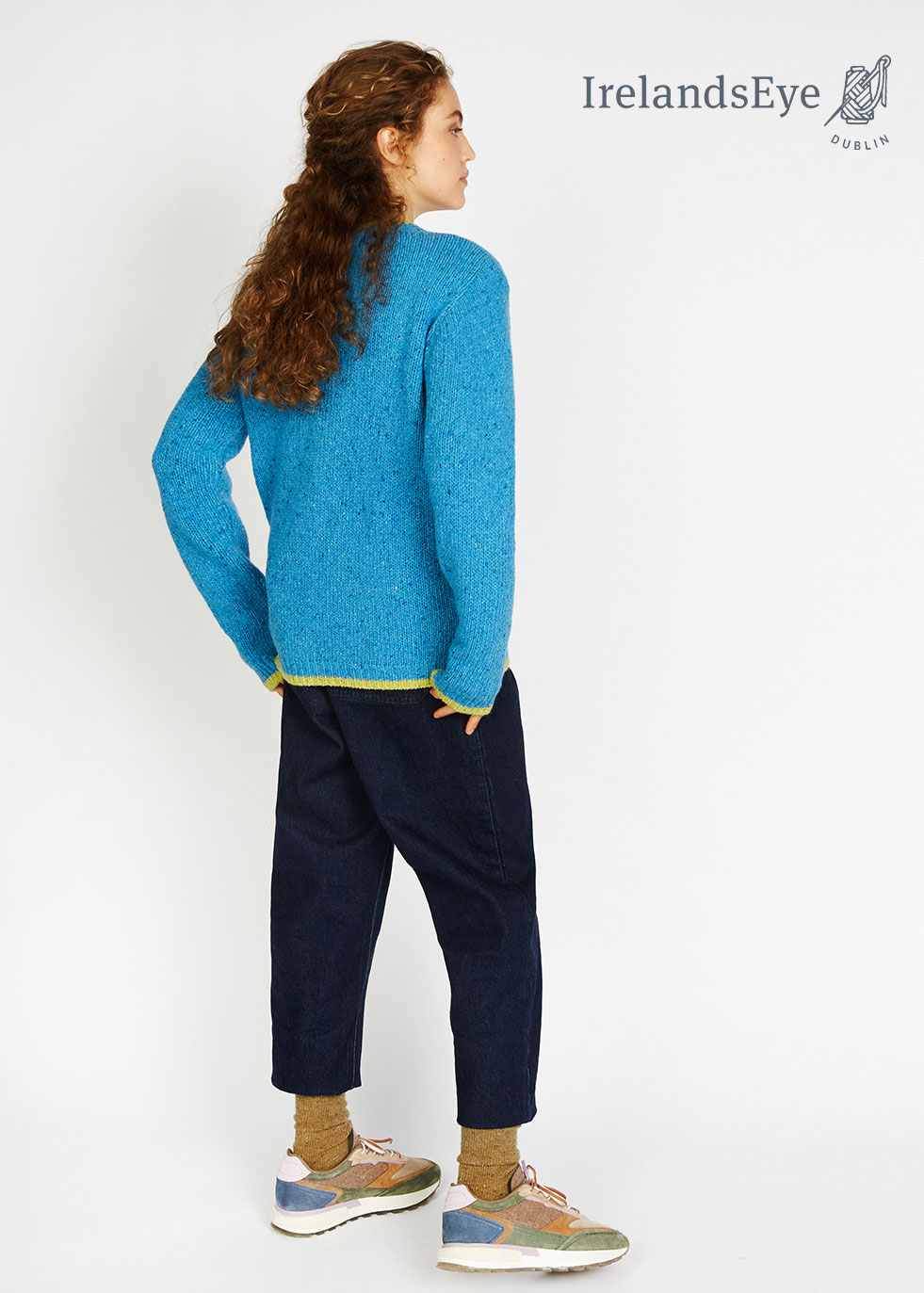 Slaney Crew Neck Sweater von Irlandseye®, Forget Me Not Blue – Bild 3